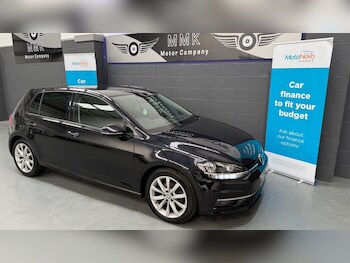 Used Volkswagen Golf 2017 for sale - 75689357: Photo