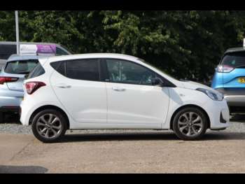 Used Hyundai i10 2019 for sale - 74916558: Photo
