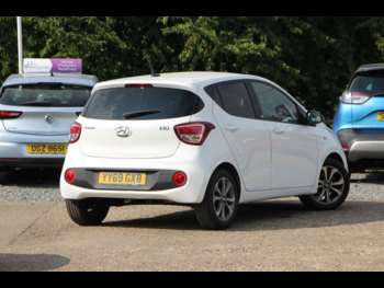Used Hyundai i10 2019 for sale - 74916558: Photo