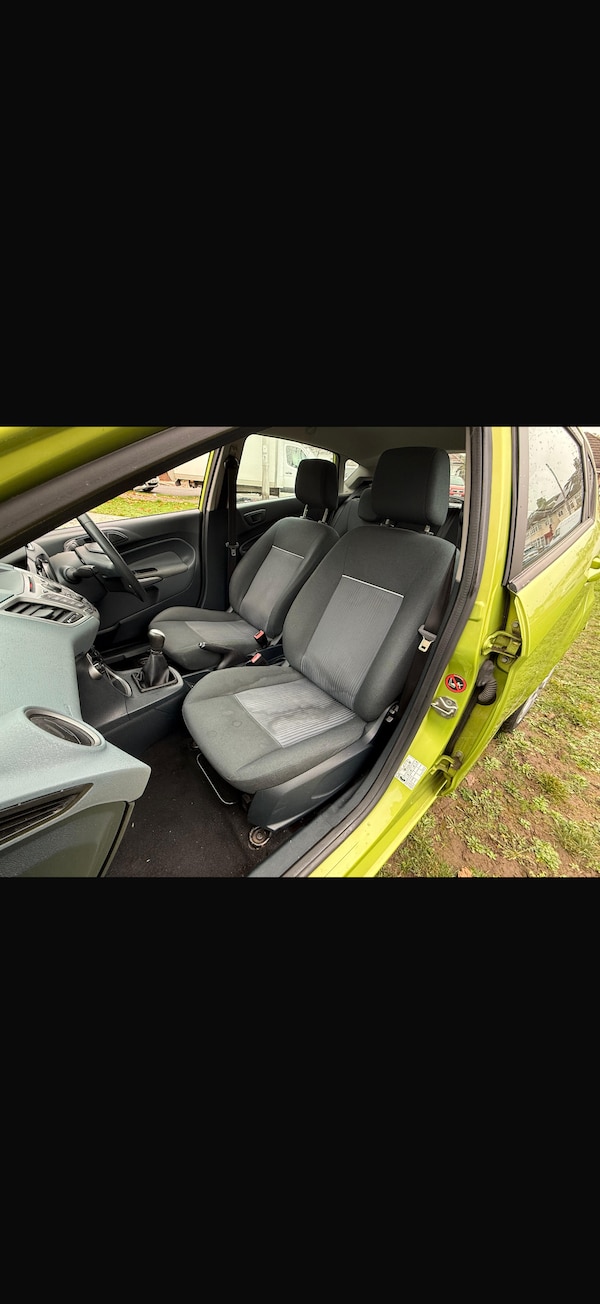 Used Ford Fiesta 2010 for sale - 74288768: Photo 18