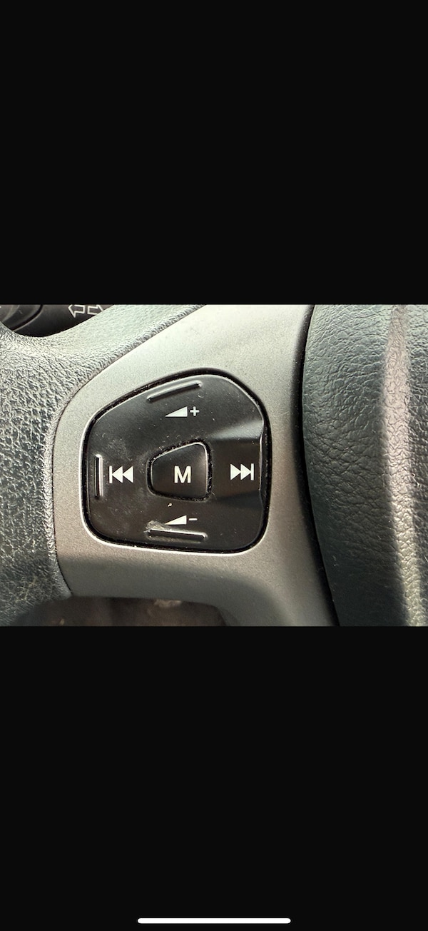 Used Ford Fiesta 2010 for sale - 74288768: Photo 24
