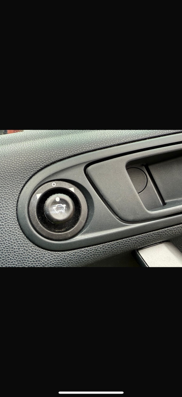 Used Ford Fiesta 2010 for sale - 74288768: Photo 26