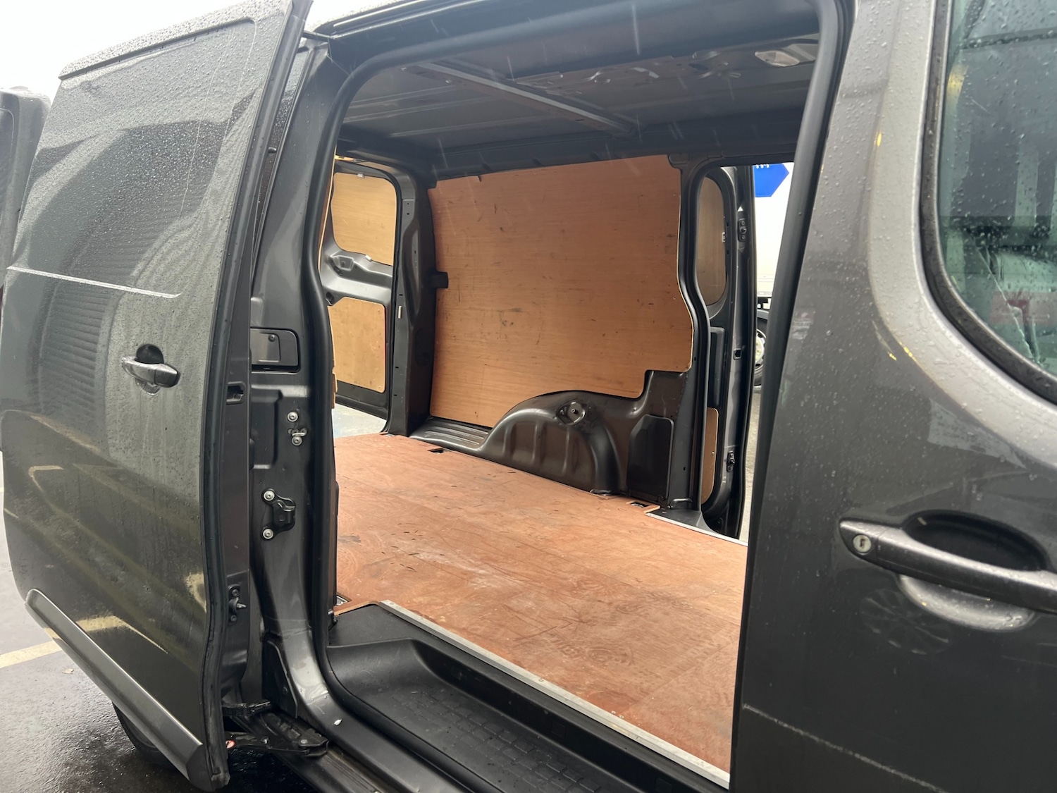 Used Peugeot Expert 2021 for sale - 76763526: Photo 14