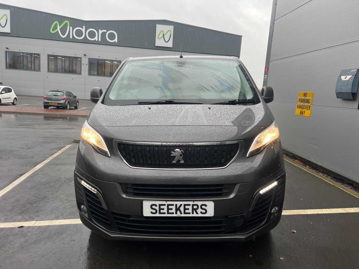 Used Peugeot Expert 2021 for sale - 76763526: Photo 2