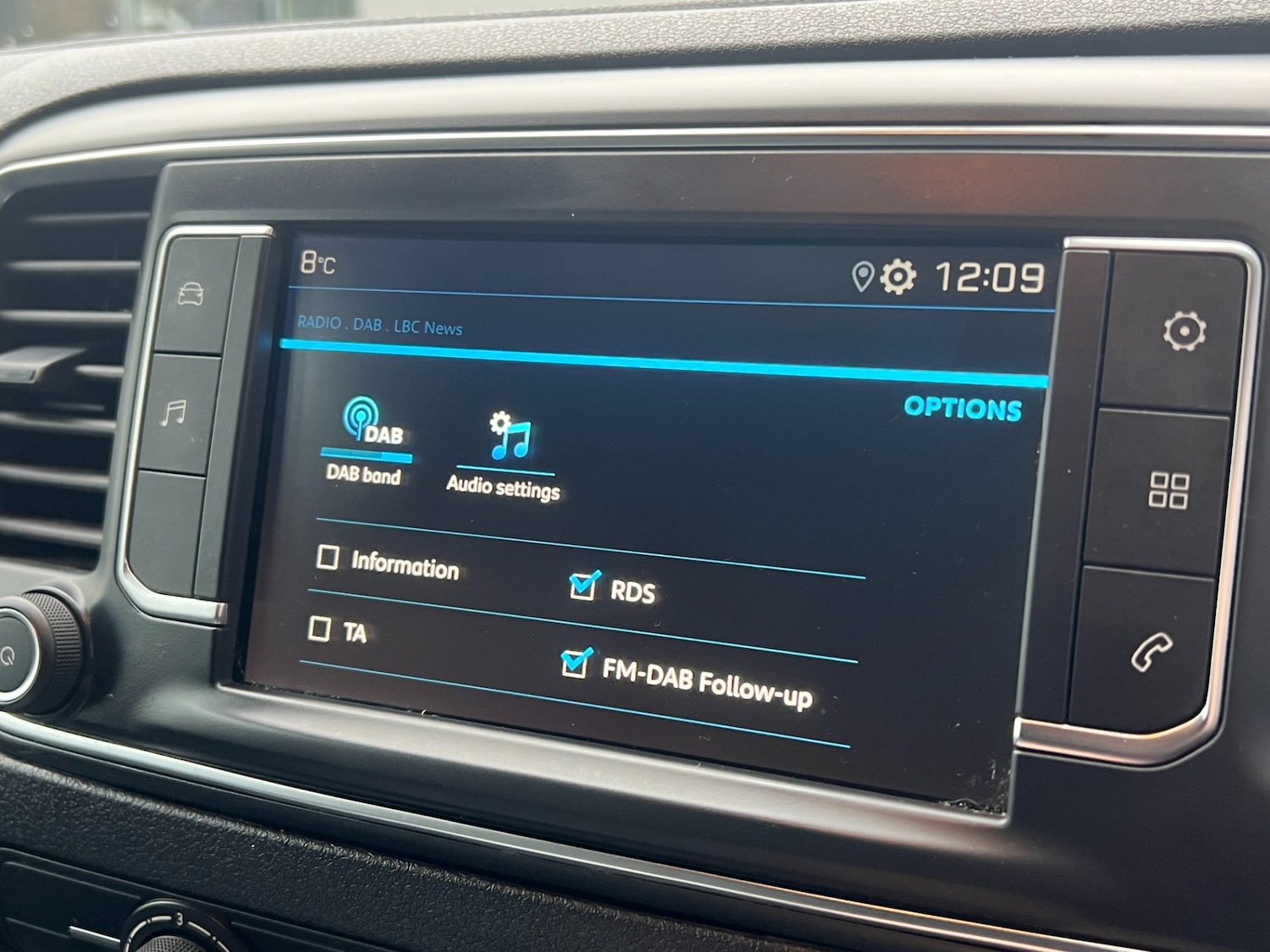 Used Peugeot Expert 2021 for sale - 76763526: Photo 24