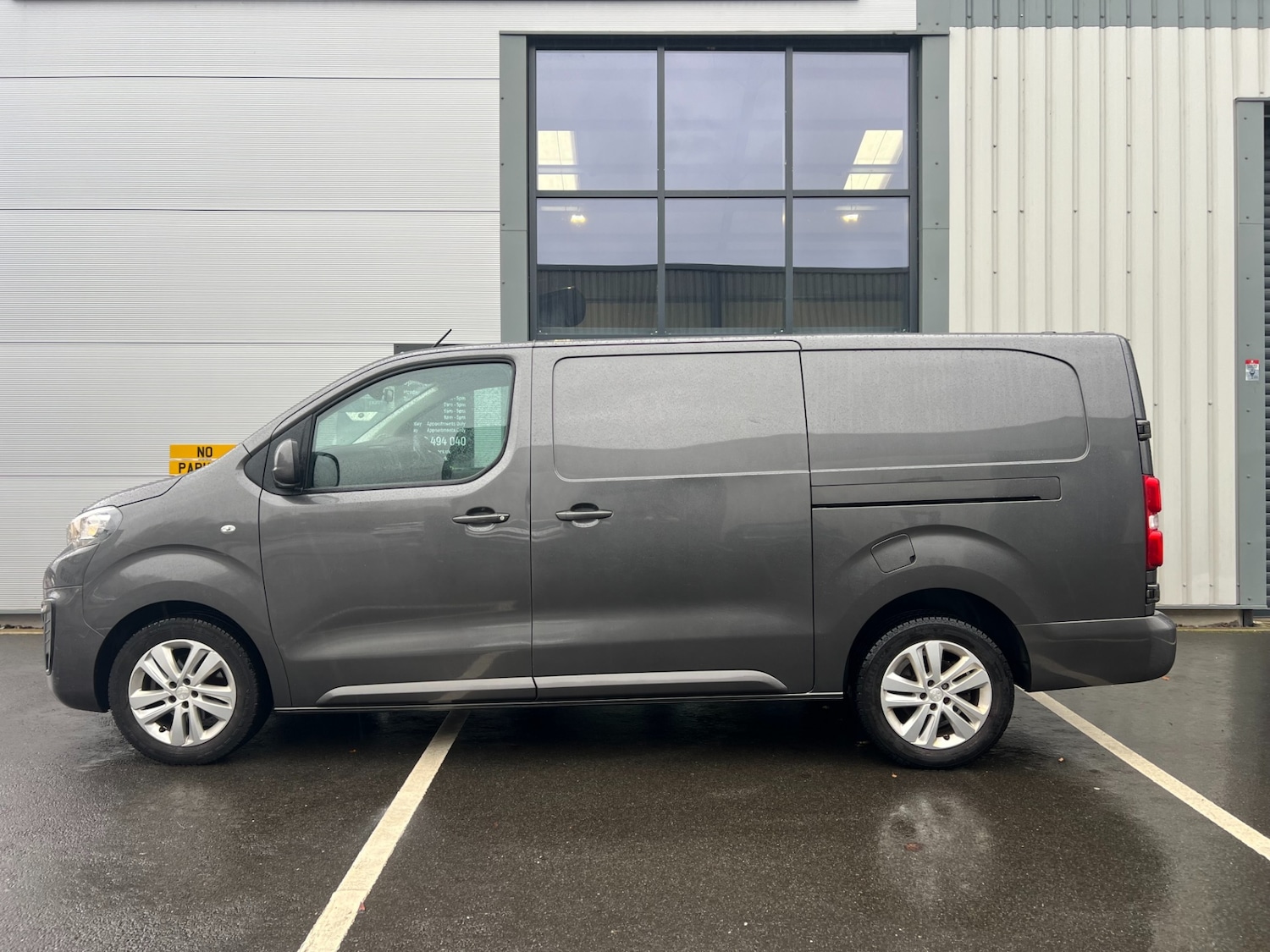 Used Peugeot Expert 2021 for sale - 76763526: Photo 4