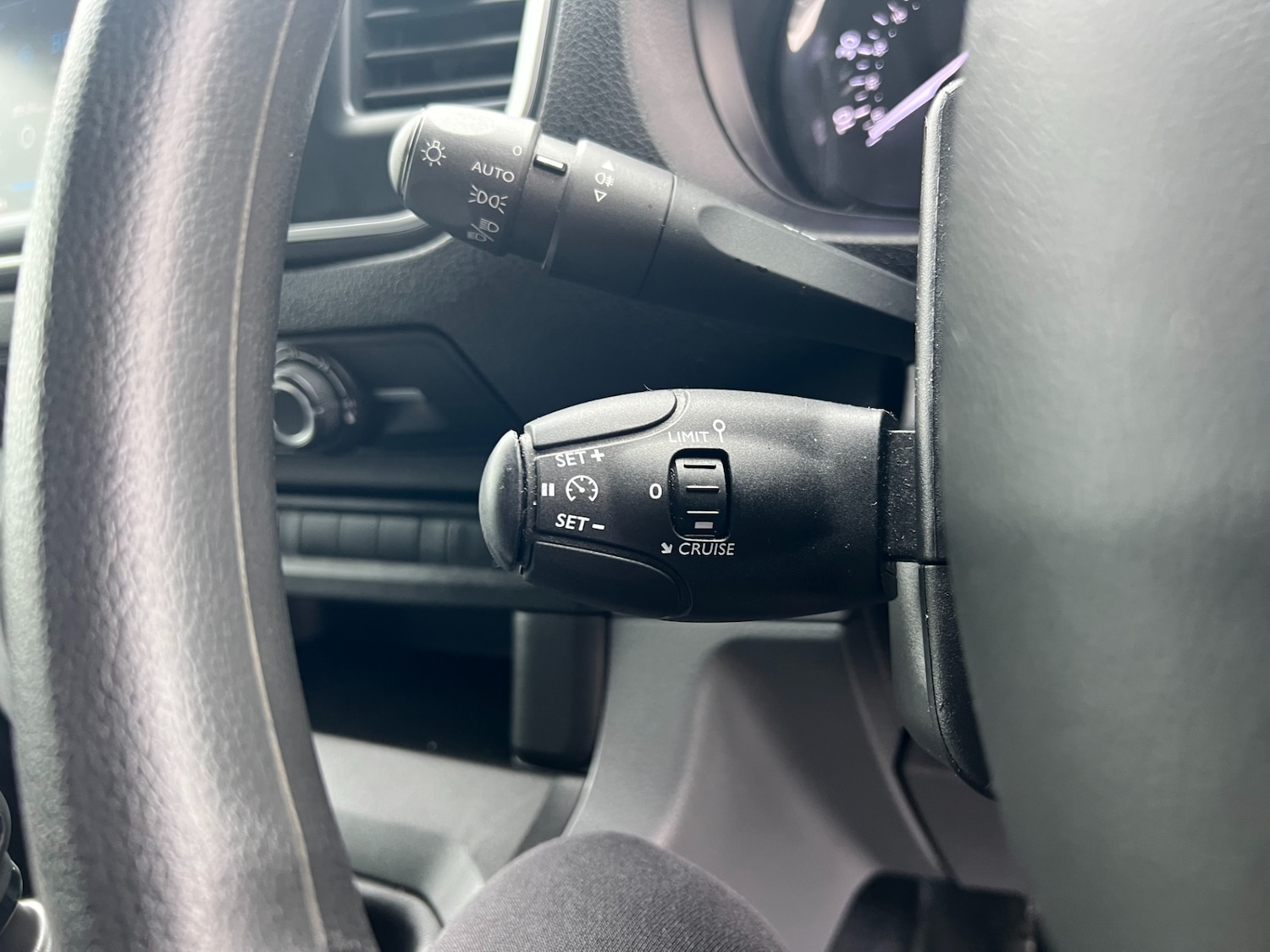 Used Peugeot Expert 2022 for sale - 76208939: Photo 25