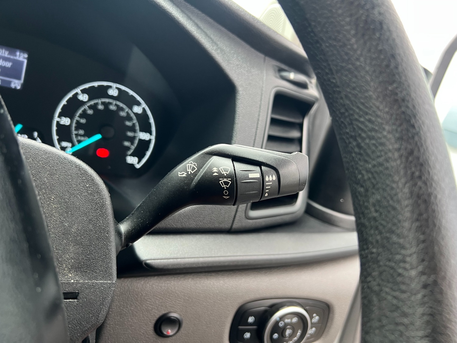 Used Ford Transit Custom 2020 for sale - 76273875: Photo 25