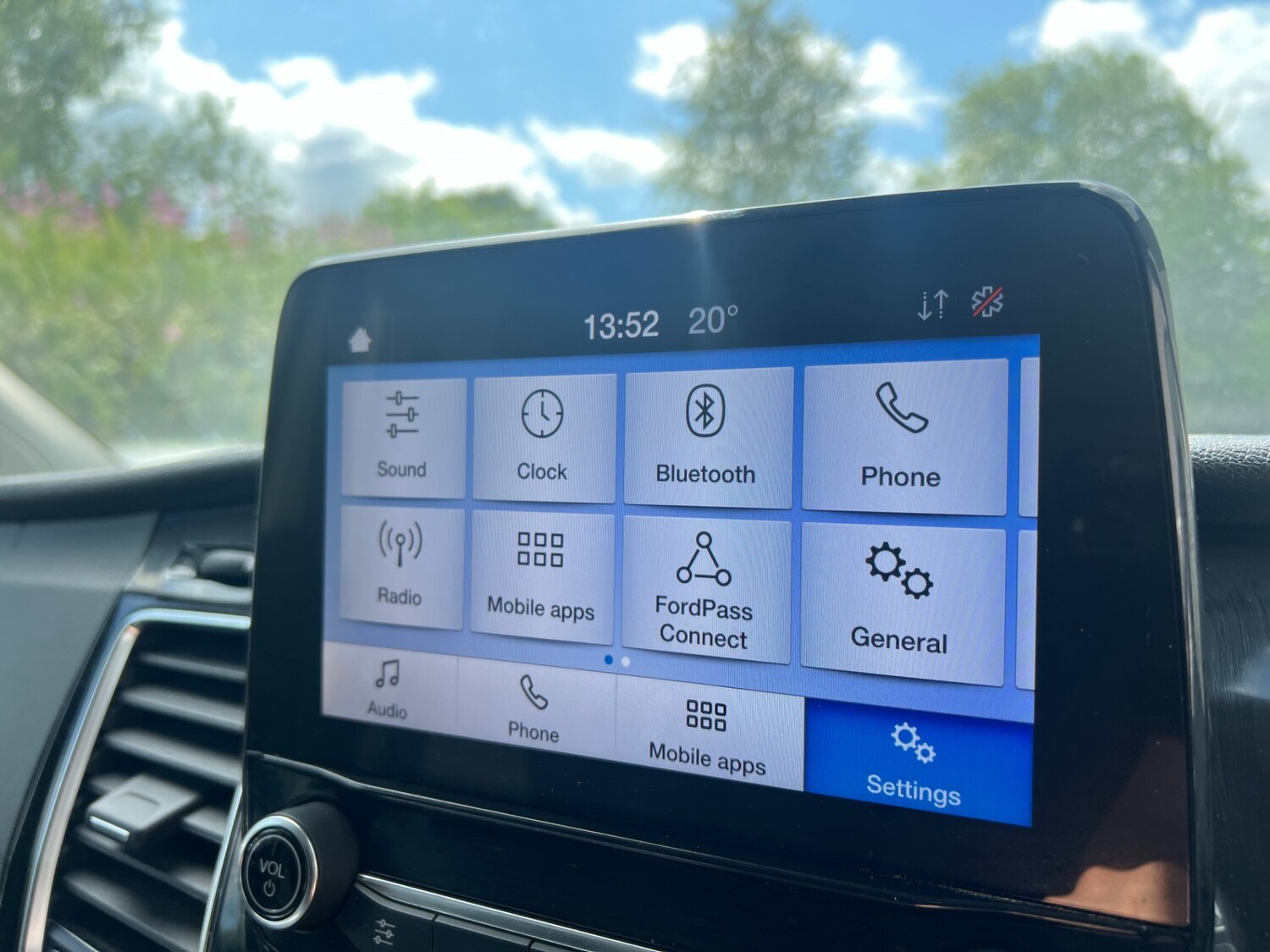 Vehicle 28