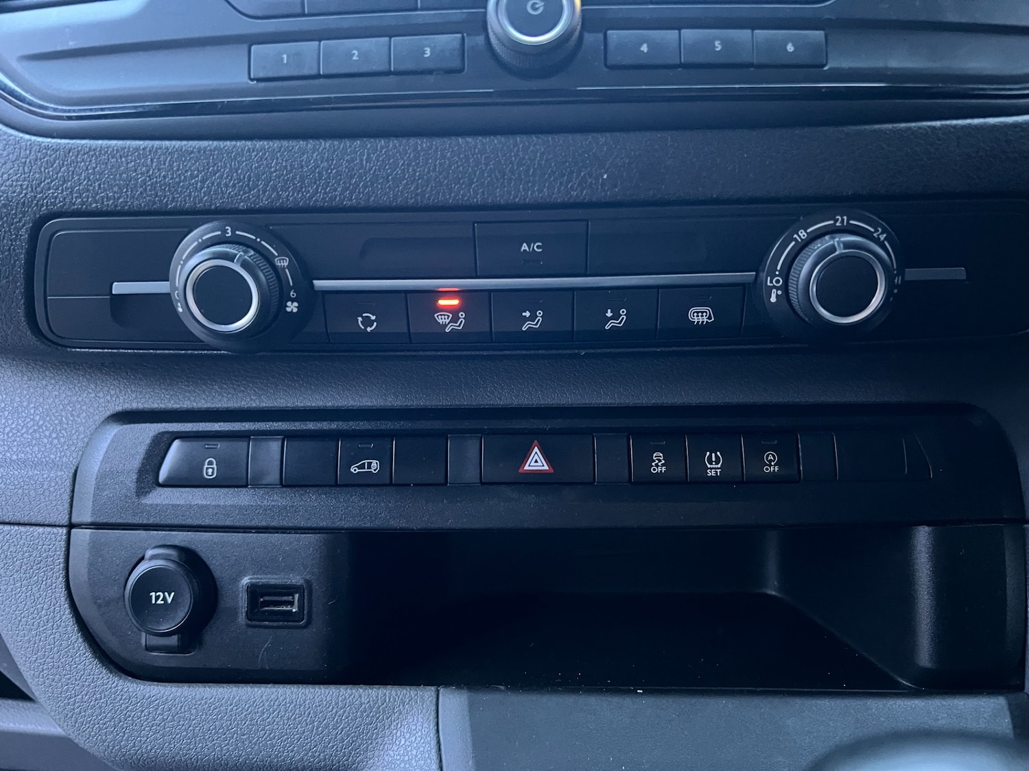 Used Toyota ProAce 2022 for sale - 76763525: Photo 27