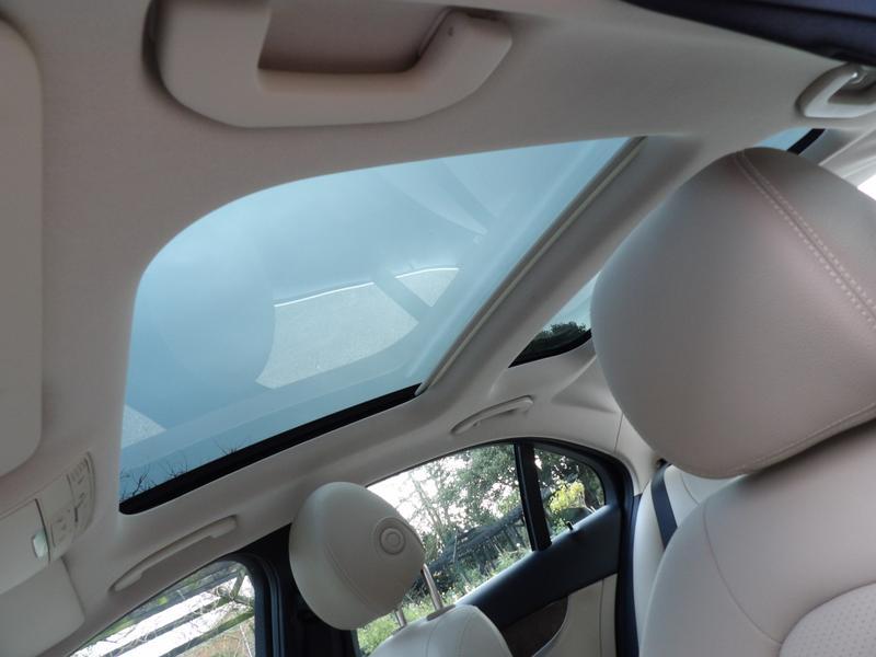 Used Mercedes-Benz C Class 2015 for sale - 76952313: Photo 2