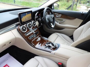 Used Mercedes-Benz C Class 2015 for sale - 76952313: Photo