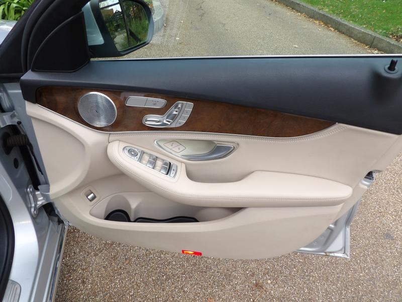 Used Mercedes-Benz C Class 2015 for sale - 76952313: Photo 6