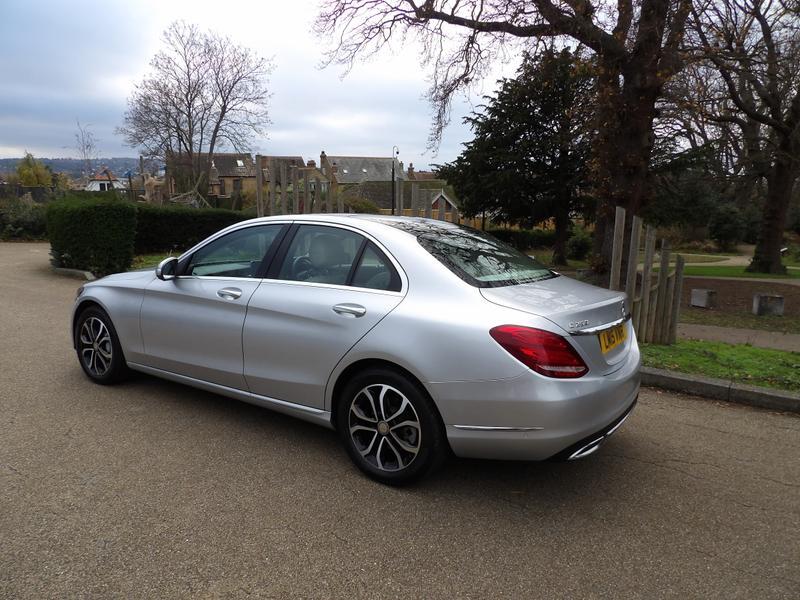 Used Mercedes-Benz C Class 2015 for sale - 76952313: Photo 9