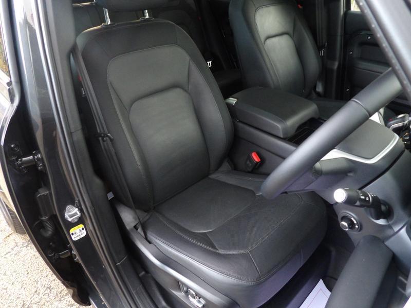 Used Land Rover Defender 130 for sale - 76728755: Photo 16