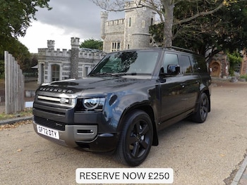 Used Land Rover Defender 130 2022 for sale - 76728755: Photo