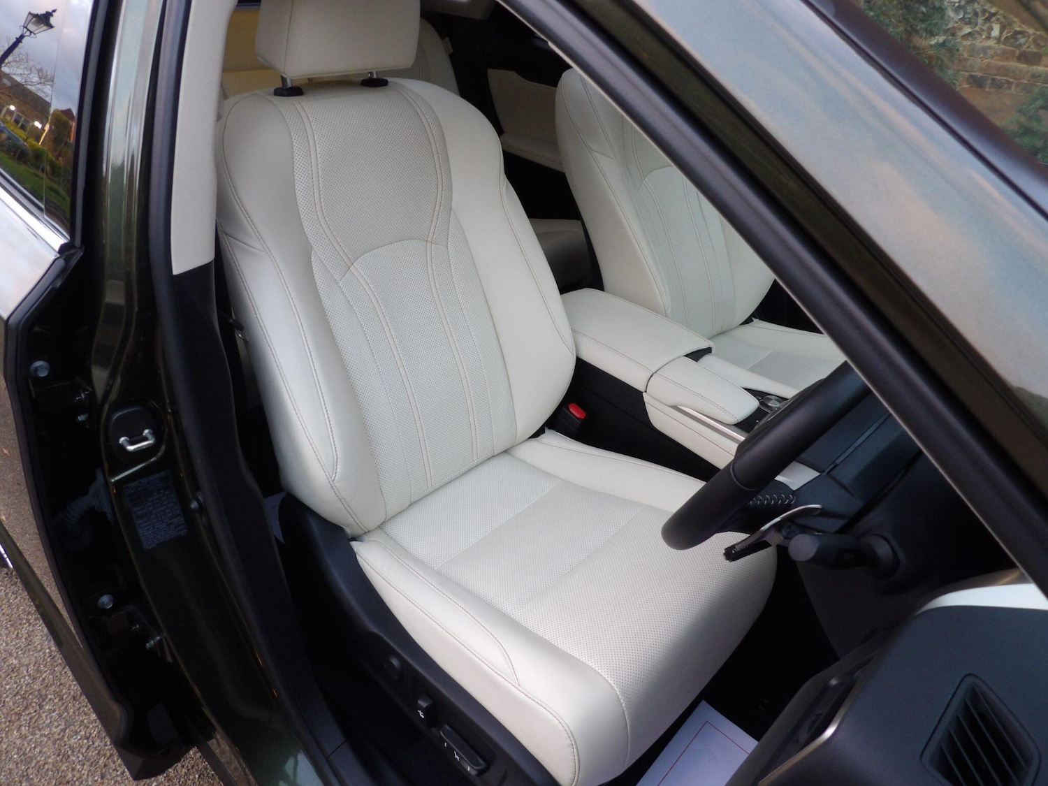 Used Lexus RX for sale - 76728921: Photo 31