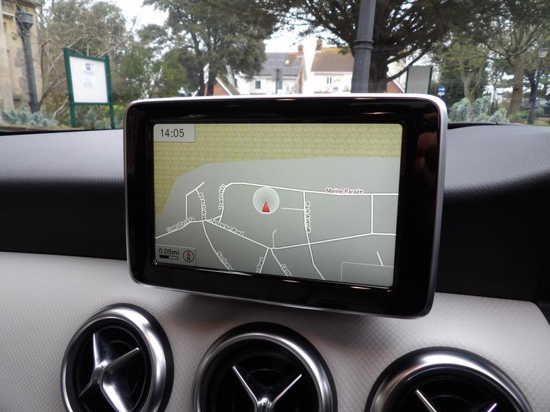 Used Mercedes-Benz A-Class 2015 for sale - 77143815: Photo 17