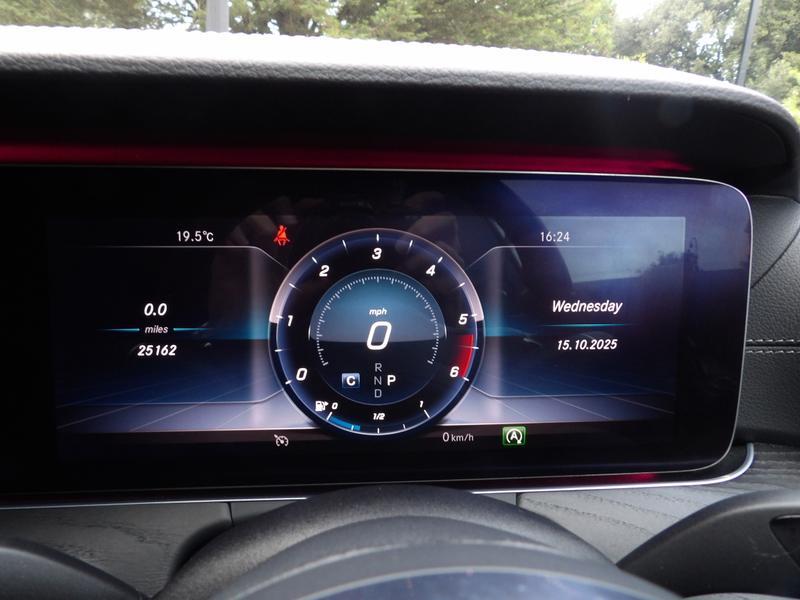 Used Mercedes-Benz E Class for sale - 76728720: Photo 21