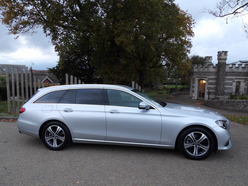 Used Mercedes-Benz E Class for sale - 76727427: Photo 10