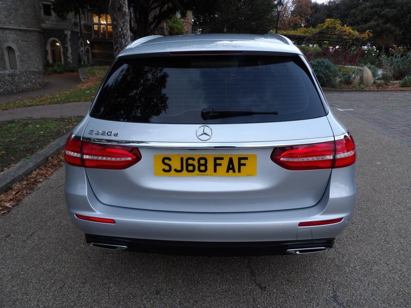 Used Mercedes-Benz E Class for sale - 76727427: Photo 7