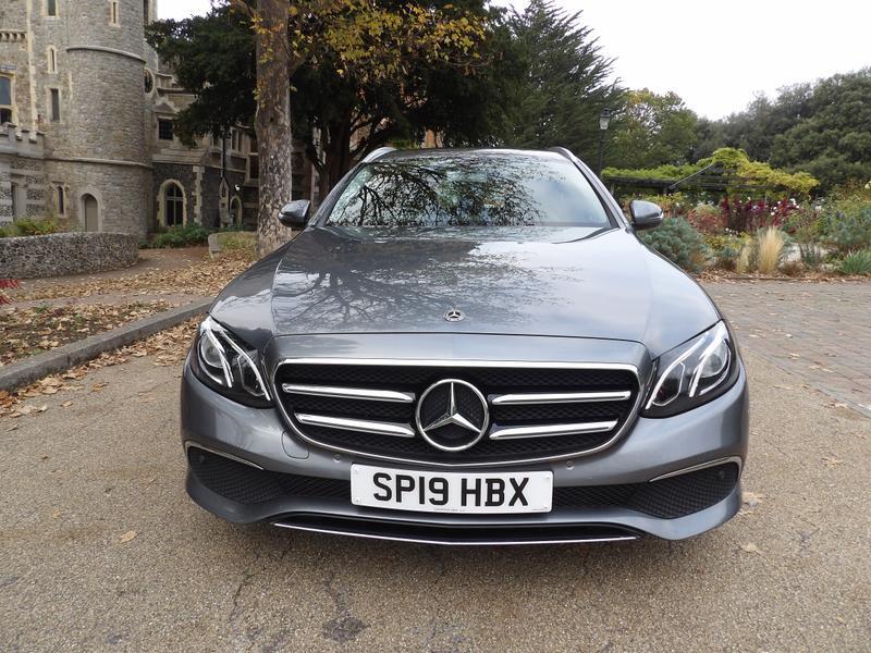 Used Mercedes-Benz E Class 2019 for sale - 76995565: Photo 2