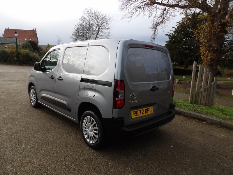Used Toyota ProAce 2022 for sale - 76886712: Photo 5