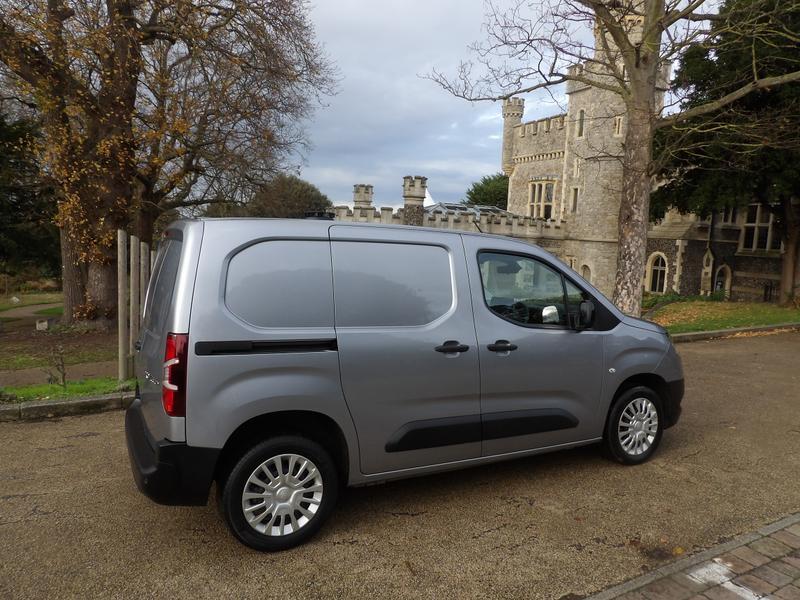 Used Toyota ProAce 2022 for sale - 76886712: Photo 8