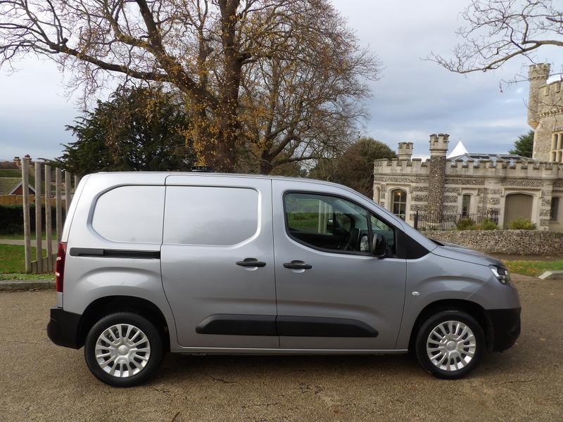 Used Toyota ProAce 2022 for sale - 76886712: Photo 9