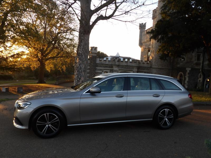 Used Mercedes-Benz E Class for sale - 76728044: Photo 10