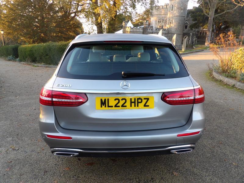 Used Mercedes-Benz E Class for sale - 76728044: Photo 16