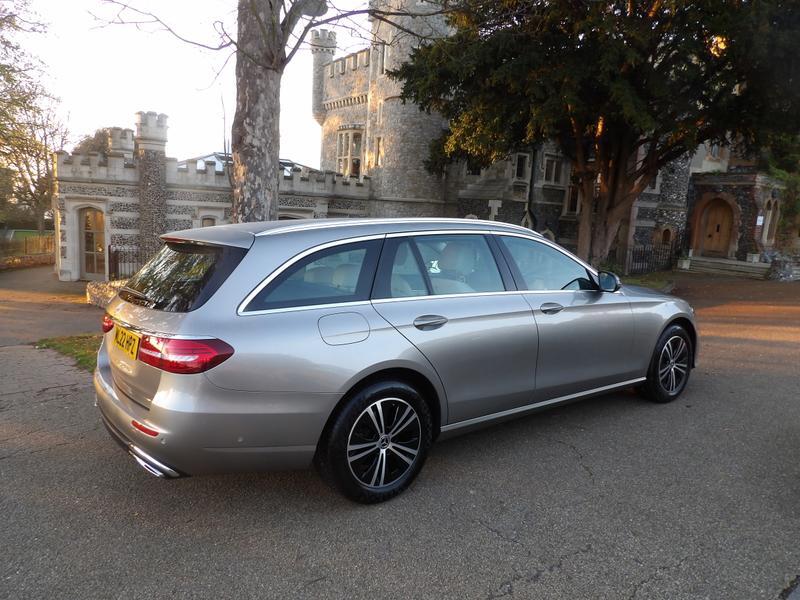 Used Mercedes-Benz E Class for sale - 76728044: Photo 17