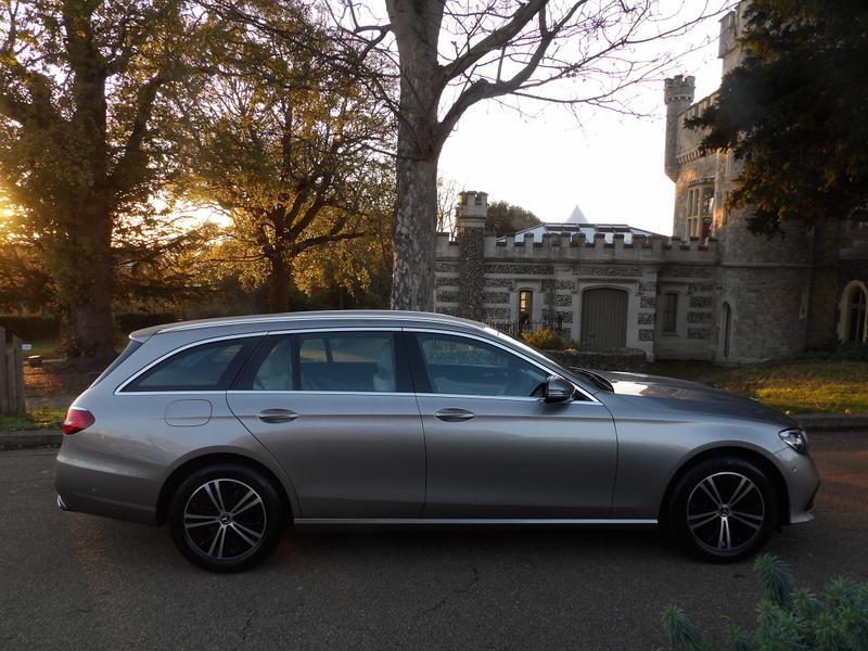 Used Mercedes-Benz E Class for sale - 76728044: Photo 18