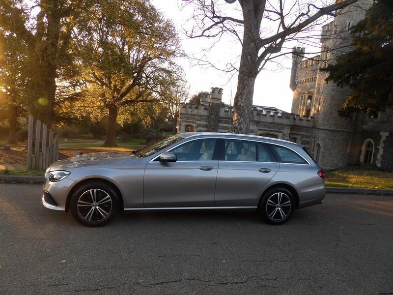 Used Mercedes-Benz E Class for sale - 76728044: Photo 9