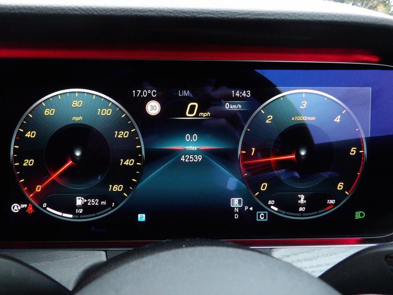 Used Mercedes-Benz E Class 2020 for sale - 76886232: Photo 27