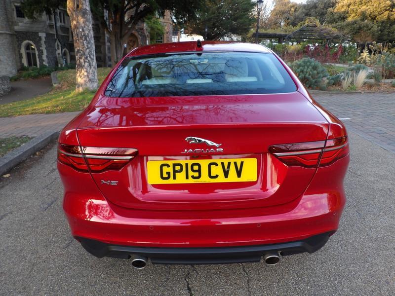 Used Jaguar XE 2019 for sale - 77163518: Photo 11