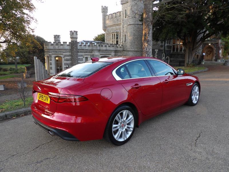 Used Jaguar XE 2019 for sale - 77163518: Photo 12