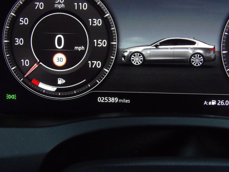 Used Jaguar XE 2019 for sale - 77163518: Photo 16