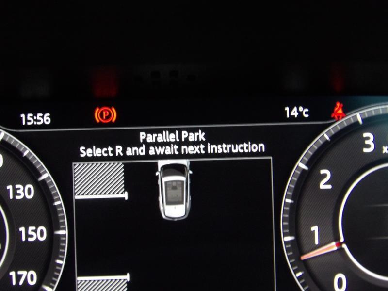 Used Jaguar XE 2019 for sale - 77163518: Photo 23