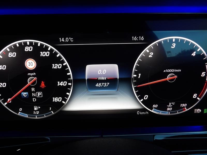 Used Mercedes-Benz E Class for sale - 76728946: Photo 25