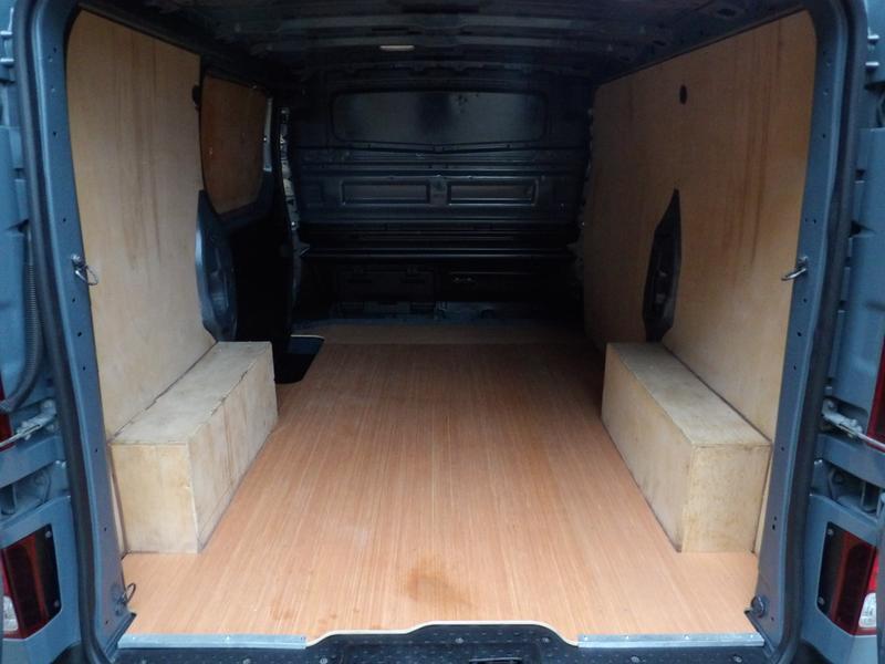 Used Renault Trafic for sale - 76728770: Photo 15