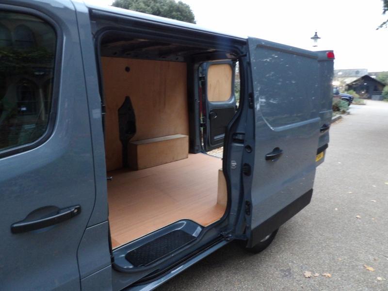 Used Renault Trafic for sale - 76728770: Photo 16