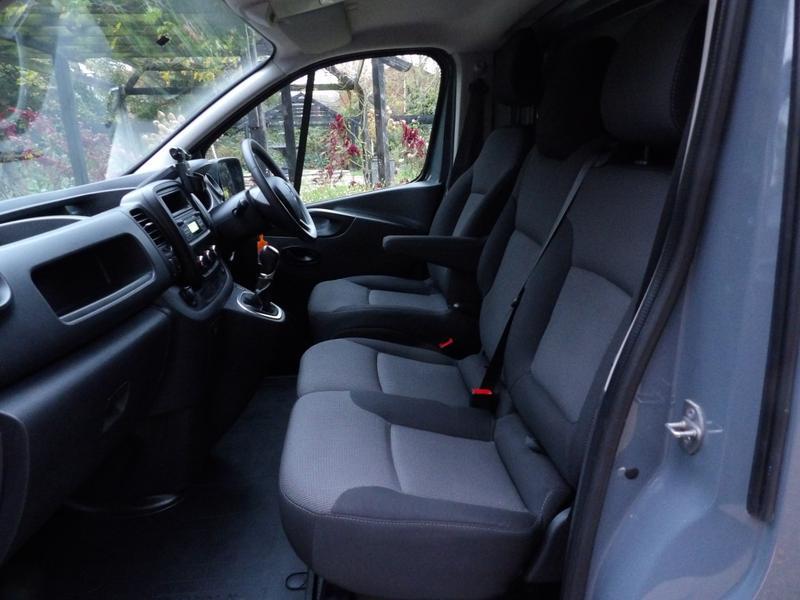 Used Renault Trafic for sale - 76728770: Photo 19