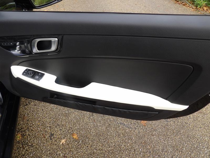 Used Mercedes-Benz SLC 2016 for sale - 76994668: Photo 25