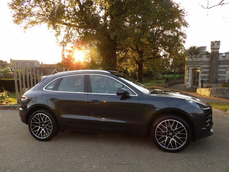 Used Porsche Macan for sale - 76992796: Photo 11