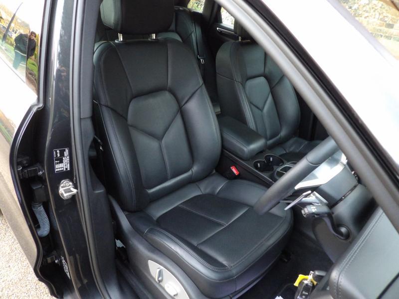 Used Porsche Macan for sale - 76992796: Photo 14