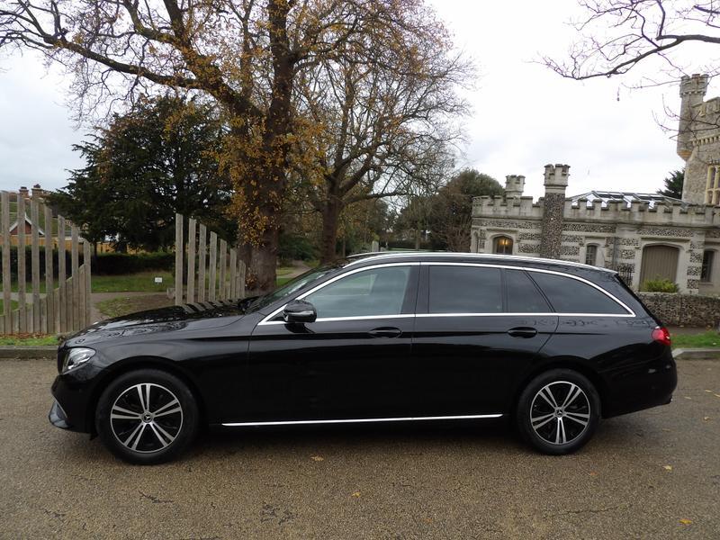Used Mercedes-Benz E Class 2019 for sale - 76886244: Photo 4