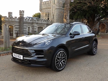 Used Porsche Macan 2021 for sale - 76727976: Photo