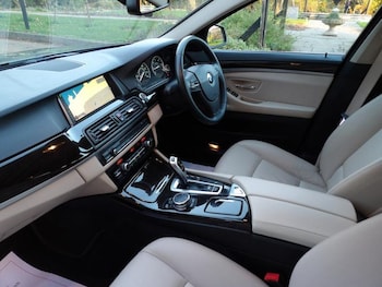 Used BMW 5 Series 2015 for sale - 77015313: Photo