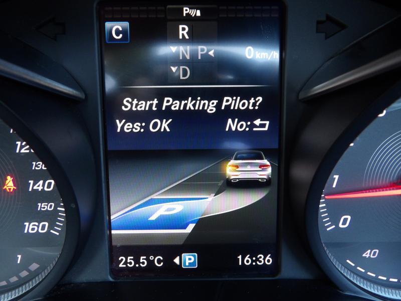 Used Mercedes-Benz C Class 2018 for sale - 76743274: Photo 25